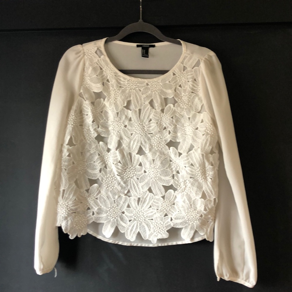 White long sleeve blouse